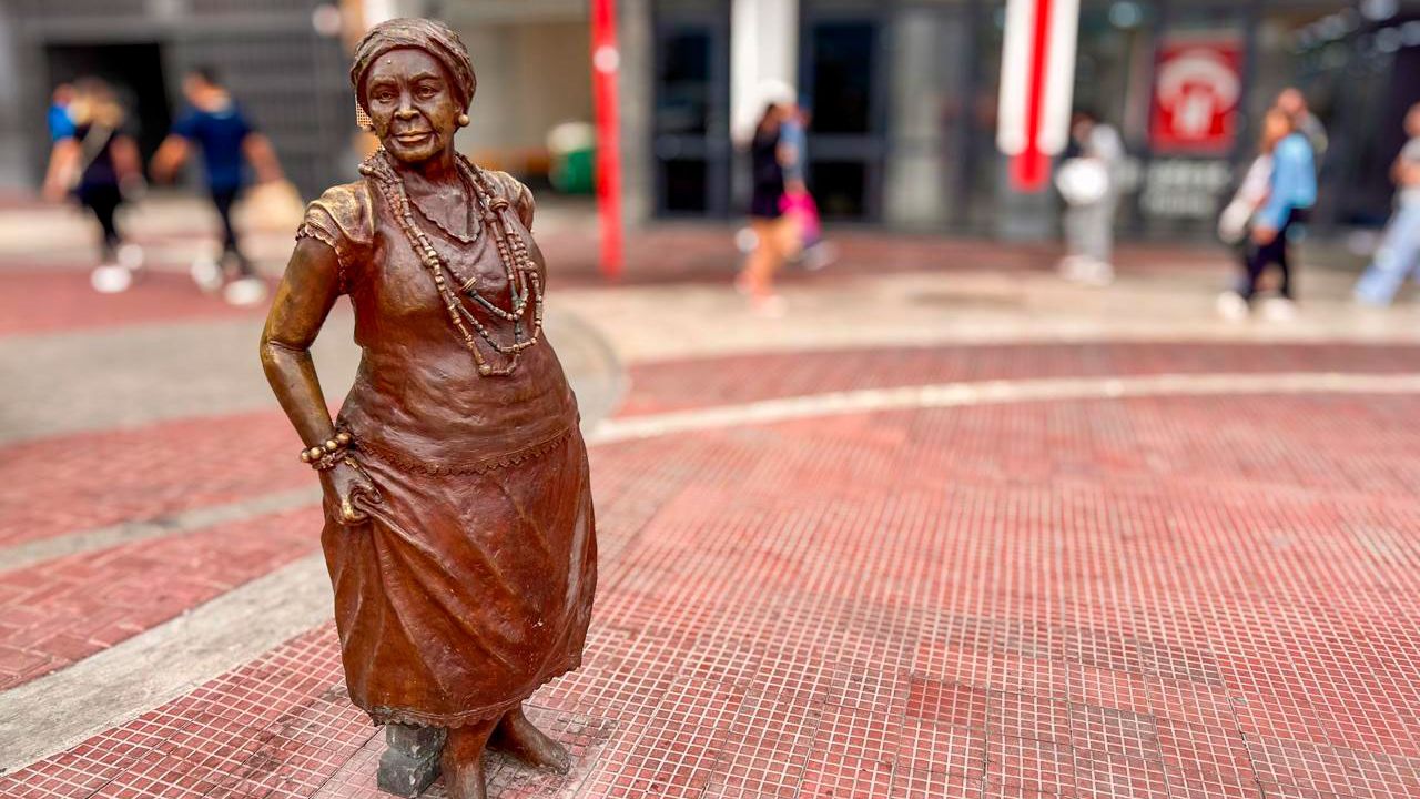 Bairro da Liberdade entra na lista dos melhores destinos de 2026 da Lonely Planet